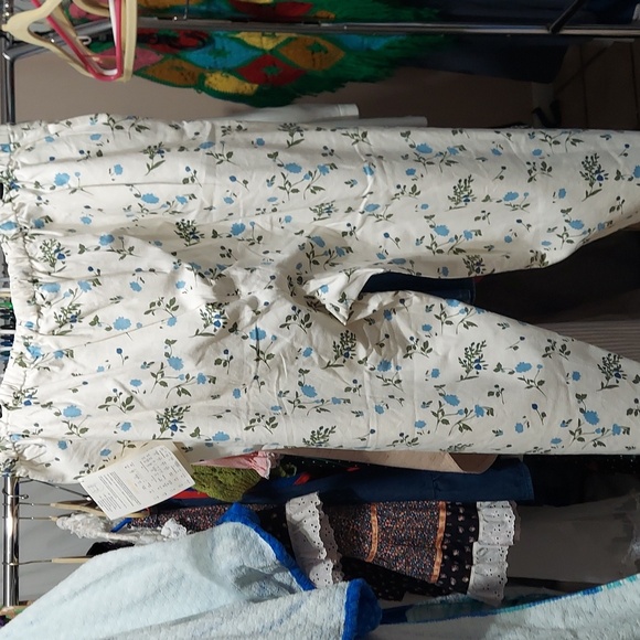 Denim & Co Capri 2x with QVC tag invw 269 - Picture 3 of 8